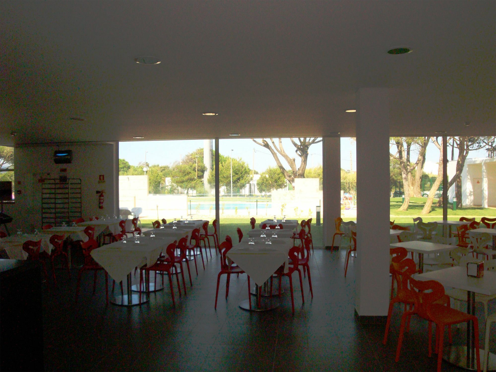 Orbitur Guincho Bungalows - Caravan Park كاسكايس المظهر الخارجي الصورة