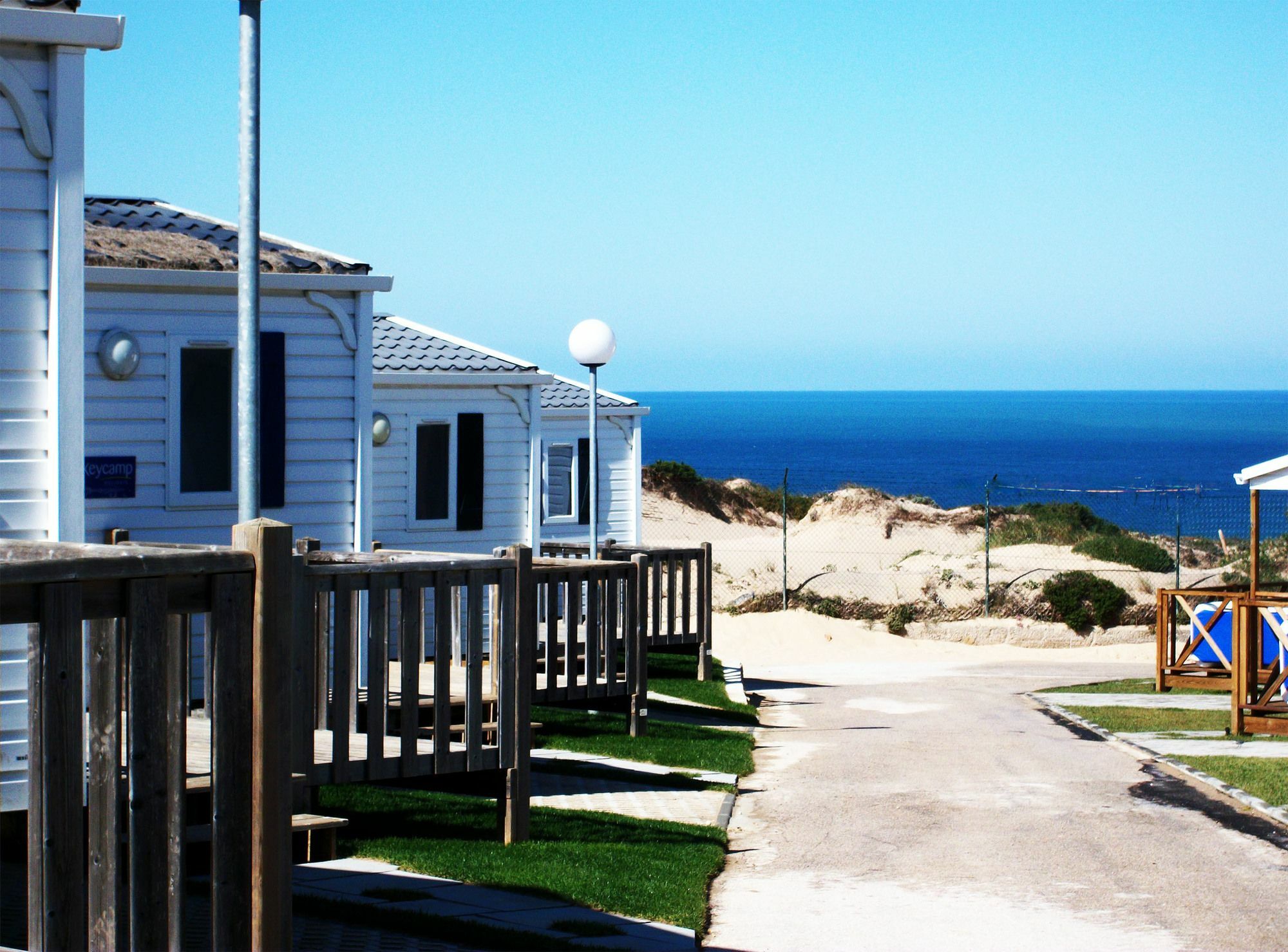 Orbitur Guincho Bungalows - Caravan Park كاسكايس المظهر الخارجي الصورة